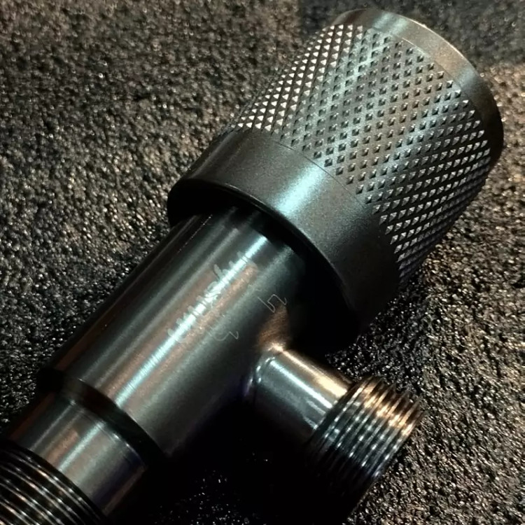 برند حک شده روی بدنه شیر پیسوار نشاندهنده اصالت