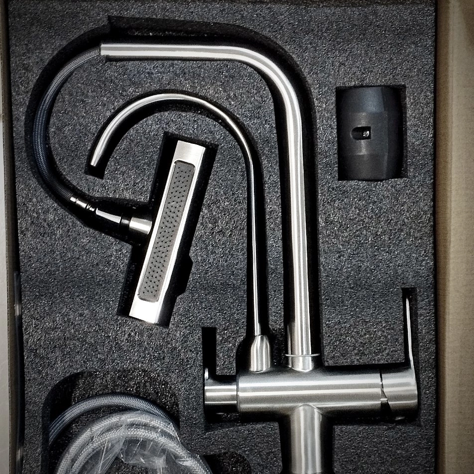 شیر ظرفشویی دومنظوره با خروجی آب تصفیهشده