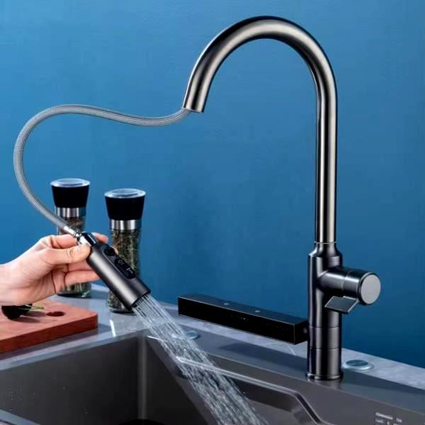 شیر آبشاری 70 سانتیمتر با سه حالت پاشش آب، راحتی و کارایی را به شما هدیه میدهد.