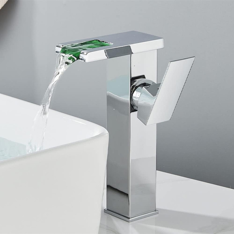 بدنه آبکاری شده و ضد زنگ شیر هوشمند