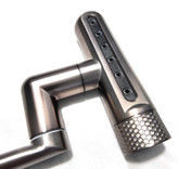 نمای نزدیک شیر روشویی دودی Huadiao با قابلیت چرخش کامل