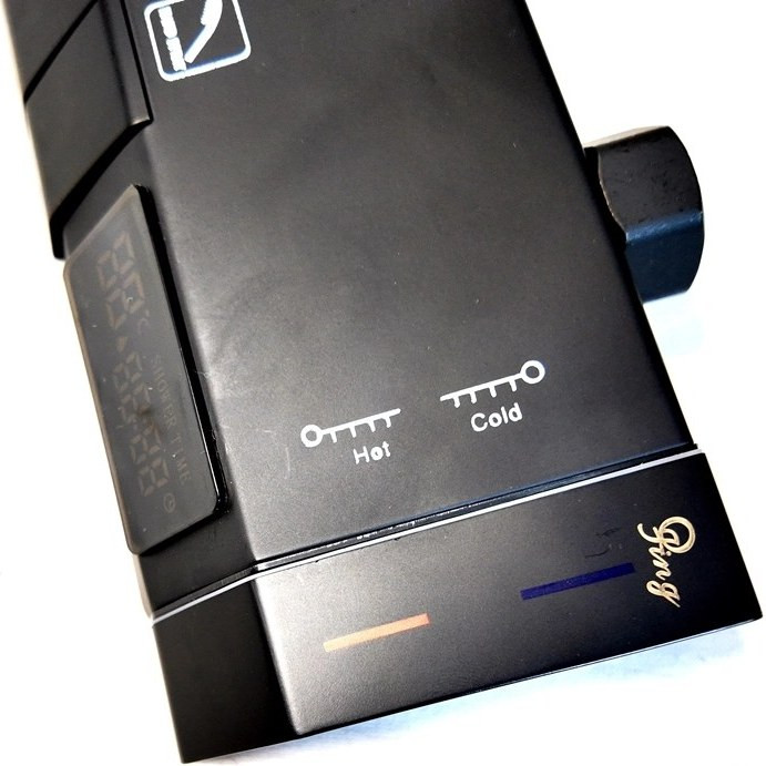 پنل کنترل لمسی دوش حمام دیجیتال