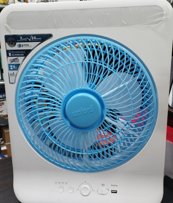 قیمت پنکه شارژی سانفورد با کارکرد ۷ ساعته و طراحی جعبهای