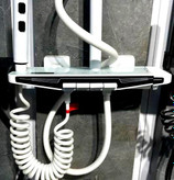 بستهبندی لوکس و مطمئن دوش نمایشگردار دیجیتال هوادیا