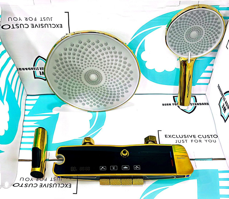 طراحی تمام اتوماتیک و لمسی دوش حمام دیجیتال هوادیا در محیط حمام
