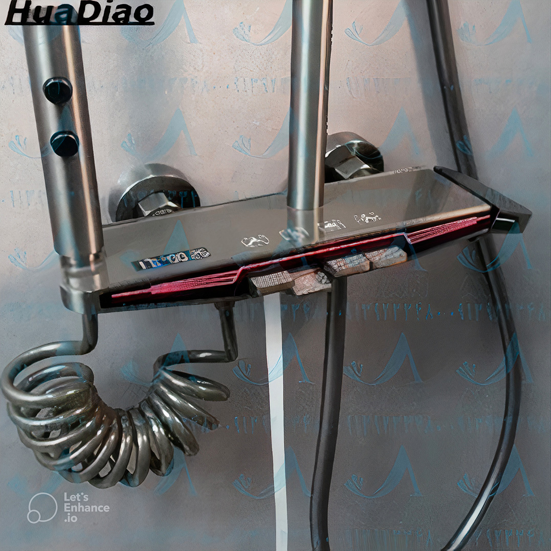 جنس استیل ضد زنگ و نمای پریمیوم دوش دیجیتال هوادیا