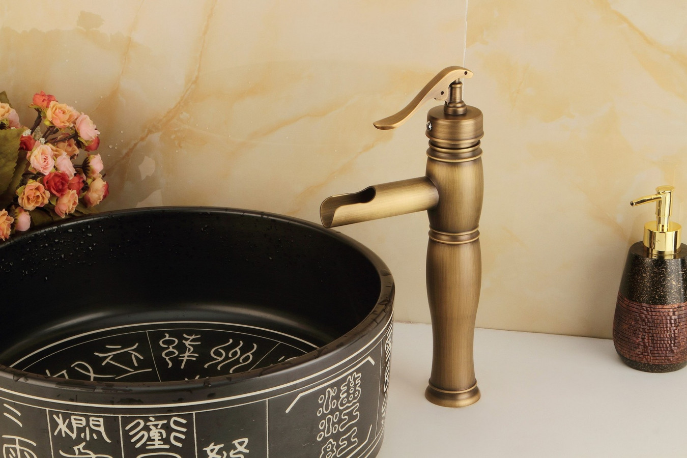 مقایسه شیر بامبو با شیرهای معمولی از نظر طراحی و کارایی