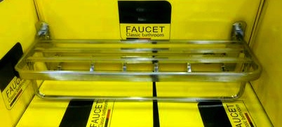 دکوراسیون شیک و مدرن حمام با ست دوش آلماپرو