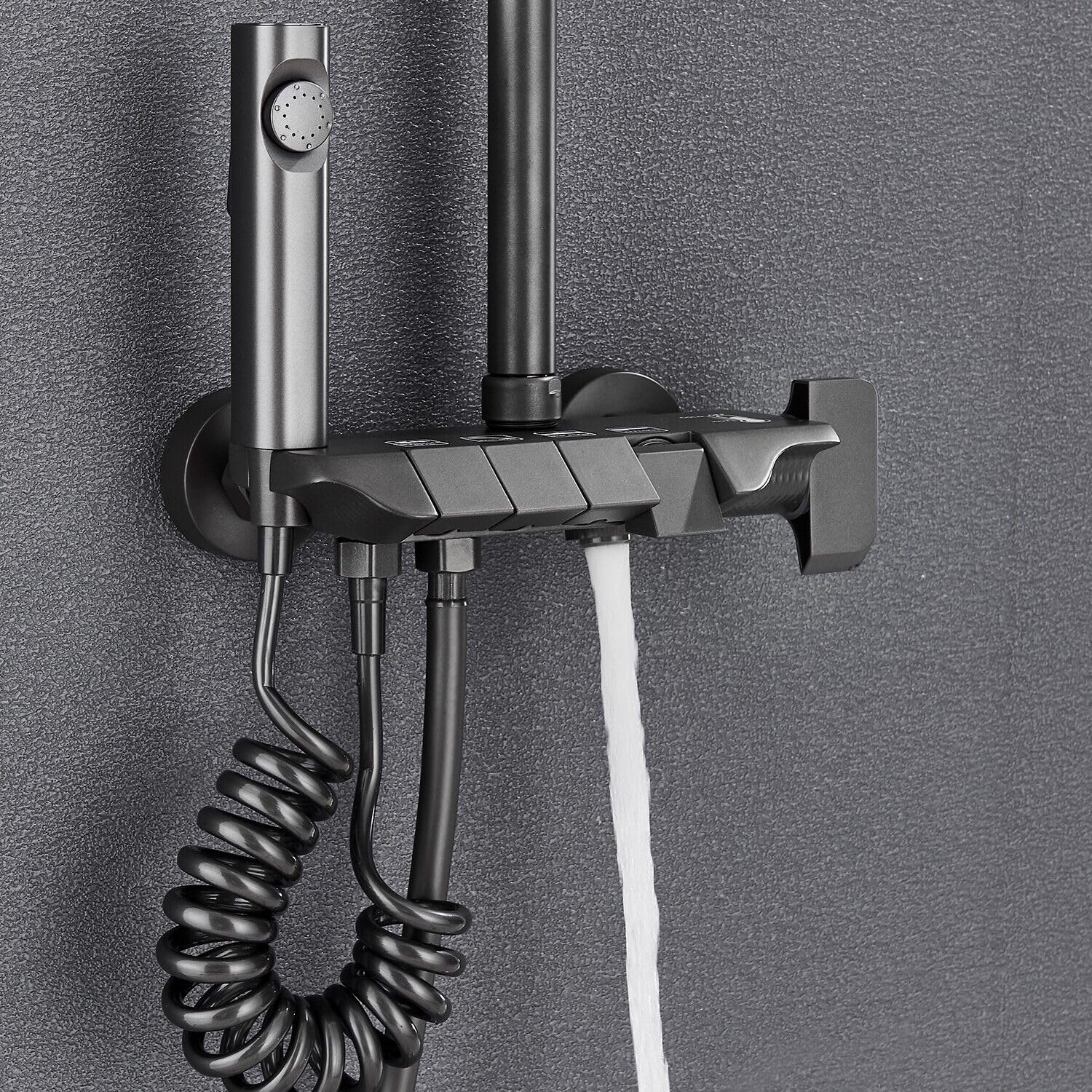 ست دوش حمام پیانویی با کلیدهای پیانویی و نازل‌های چند حالته، مناسب ویلا و حمام‌های لوکس.