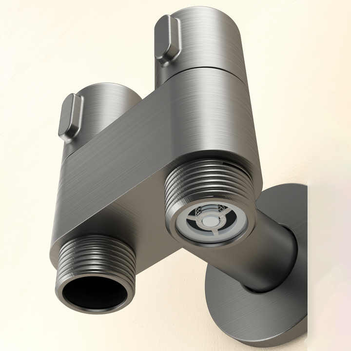 نمای نزدیک از دو خروجی مجزا برای وصل همزمان دو وسیله